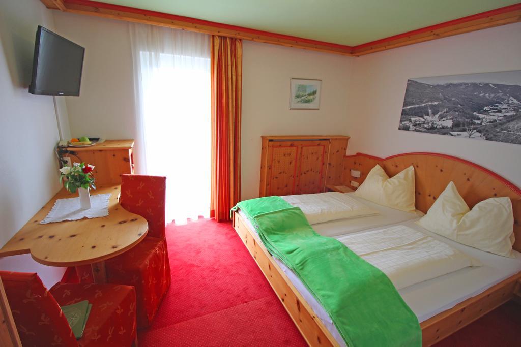 Hotel Kaeferhube Murau Rom bilde