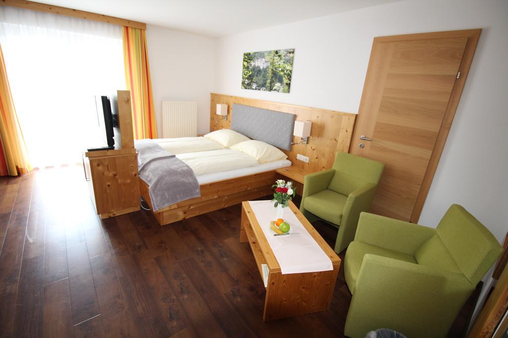 Hotel Kaeferhube Murau Rom bilde